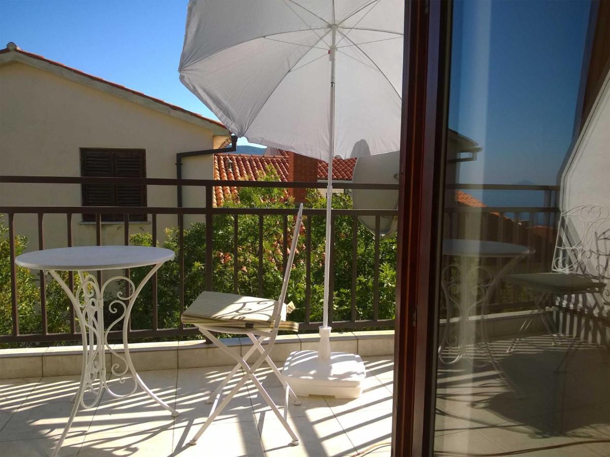 North Adriatic View Apartment 라벡 외부 사진